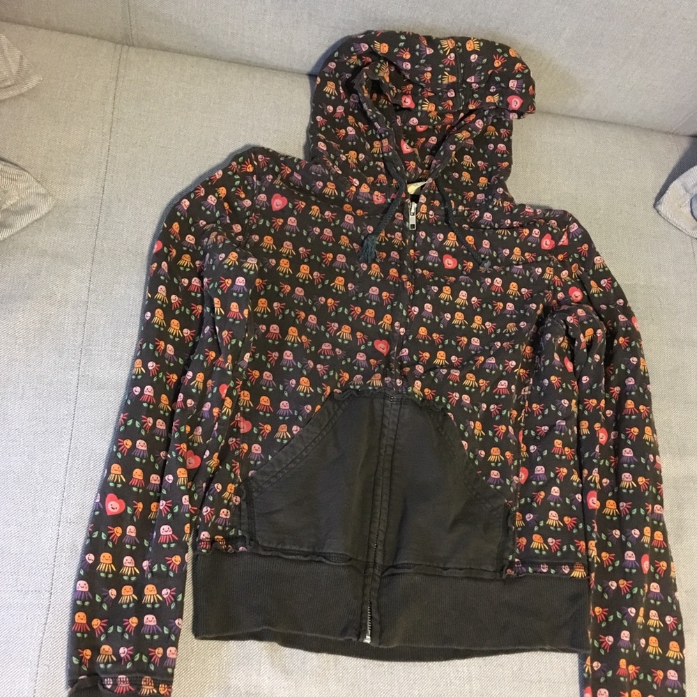 Adorable Daisy Hoodie size M